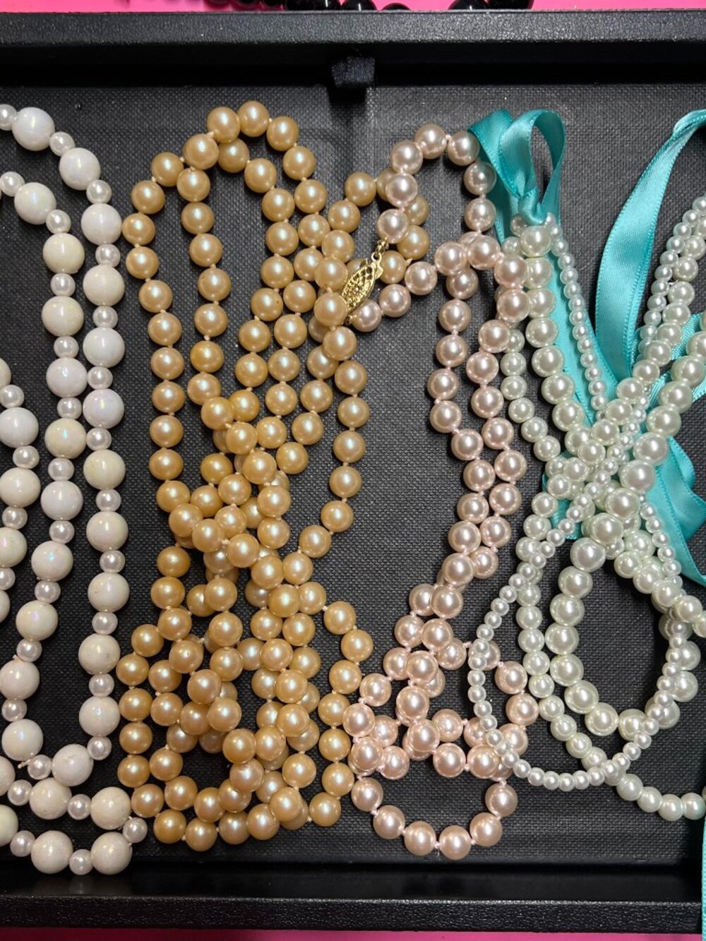 Large Curted Lot of 18 Beaded Necklaces, 2+ pounds - Picture 2 of 7